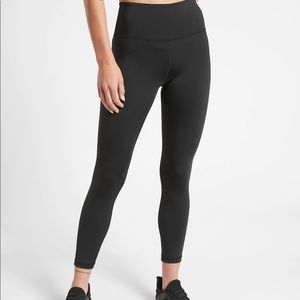 Athleta Elation Train 7/8 Tight
